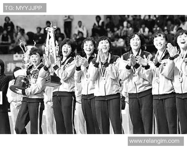 南京排球队的拼搏之路：从默默无闻到世界杯舞台的辉煌历程